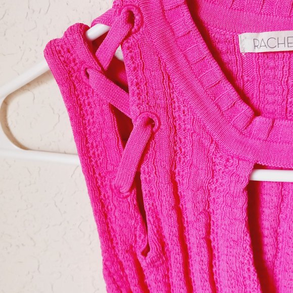 Rachel Roy pink stretchy sleeveless Vibrant Pink. Form fitting. Size medium. - Picture 9 of 12